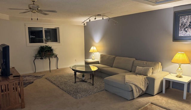 Cozy house with Jacuzzi tub