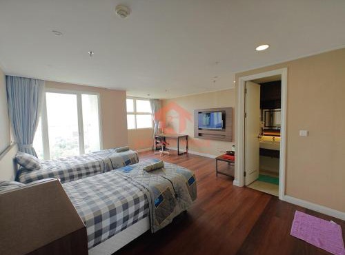 Cozy Intermark BSD Studio Apt Pool & Gym