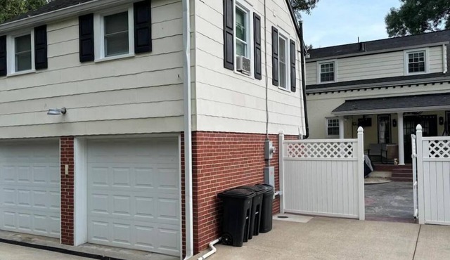 Cozy Kanawha City Apartment!