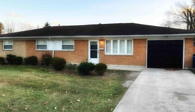Cozy King 4/2b great for family, work & groups