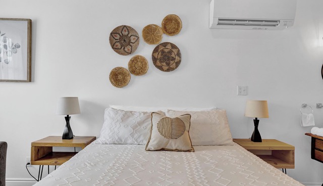 Cozy Kingsville Country Guest House