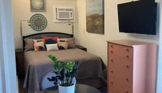 Cozy Lafayette Apartment: Free Parking, Kitchen & Family-Friendly!