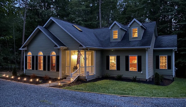 Cozy Lake Anna Retreat w/ Private Water Access