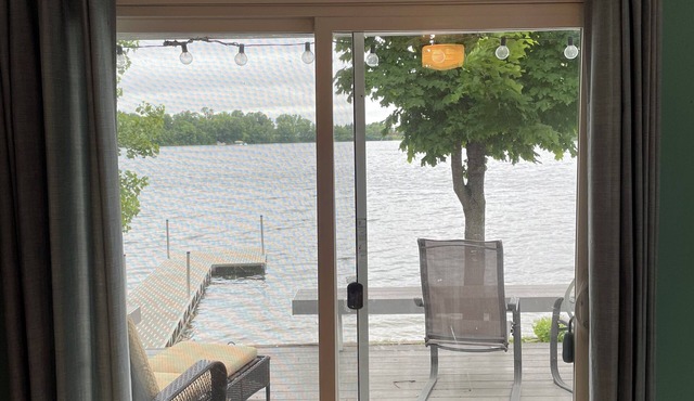 Cozy Lake Cottage between Fargo and Detroit Lakes -in the Cormorant Lakes area.