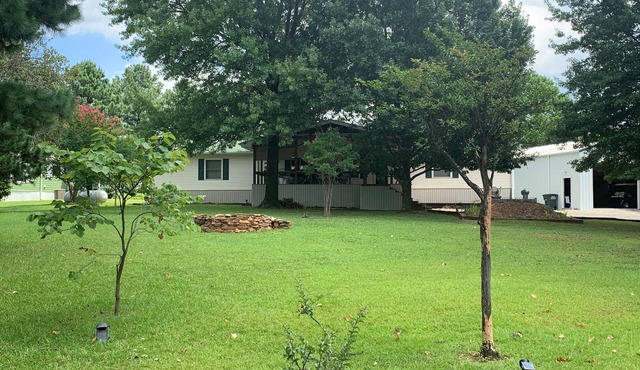 Cozy Lake Eufaula Getaway