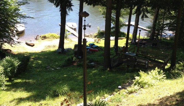 Cozy Lake Front Adirondack Cottage at a Great Price