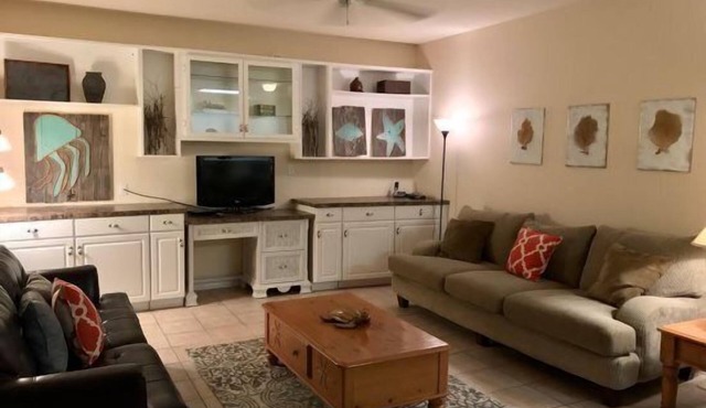 Cozy Lake Front~Flash Sale~Book Now! Romar Lakes 204B