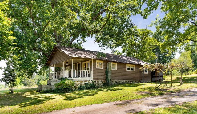 Cozy lake house in Soddy Daisy