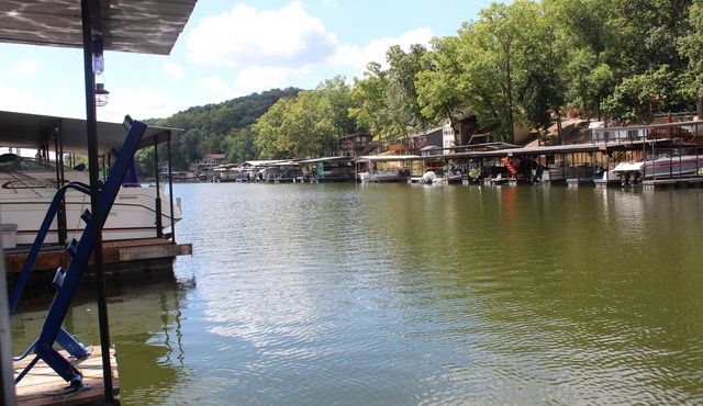 Cozy Lake House with a Private dock and beautiful outdoor space.