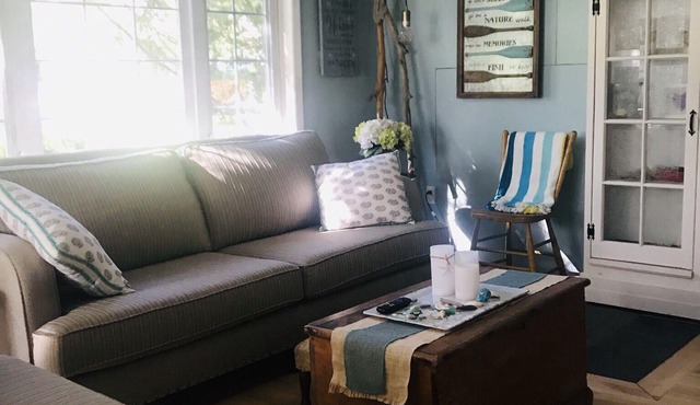 Cozy Lake Huron Cottage - Gallimere Beach