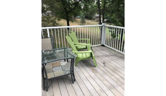 Cozy lake view home-family friendly