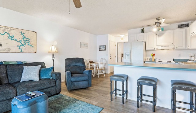 Cozy Lakefront Condo w/Pool & Private Patio
