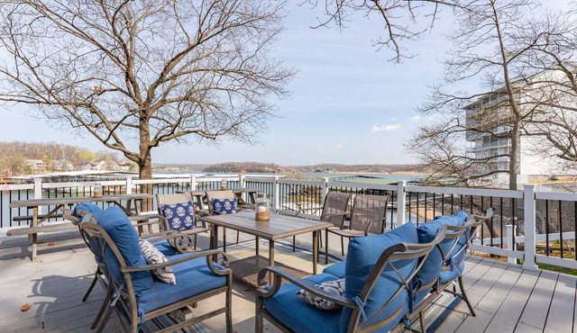 Cozy Lakefront House & Private Dock in Osage Beach! Memorial Day Special!