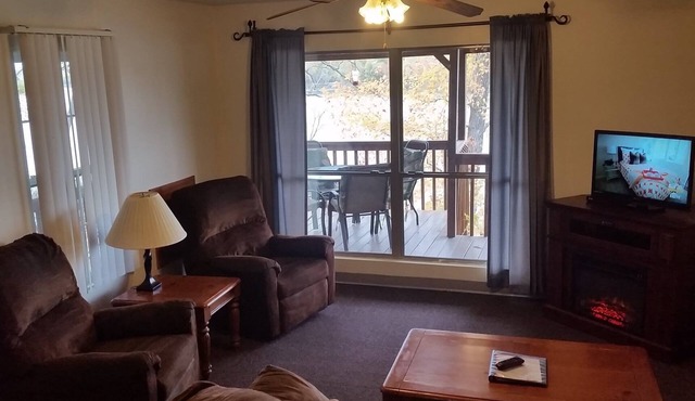 Cozy Lakefront with Fireplace at Marina