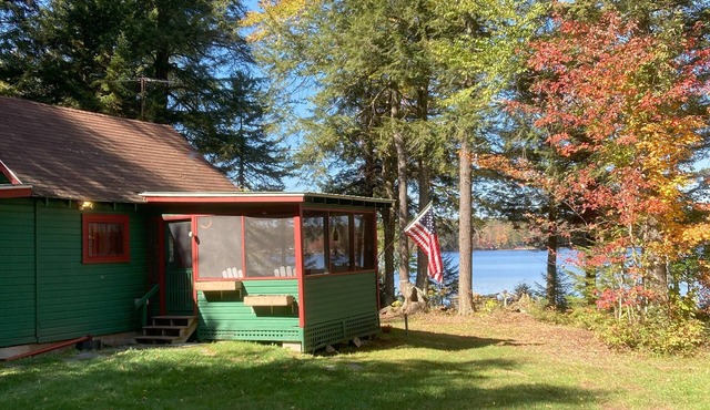 Cozy Lakeside Escape on Lake Pleasant.
