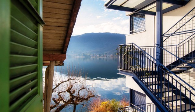 Cozy lakeview attic apartment (Mansarda Verde)