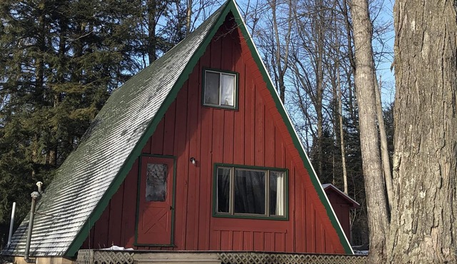 Cozy little A-Frame located in beautiful Harbor Springs.