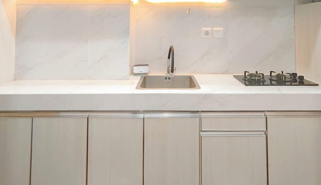 Cozy Living Studio At Apartment Delft Ciputra Makassar