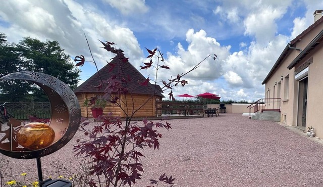 Cozy lodge with SPA, pets allowed and parking