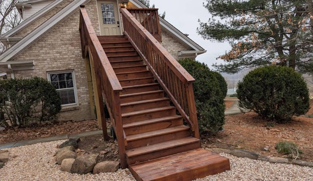 Cozy Loft Retreat- Walk to Liberty Mountain Resort