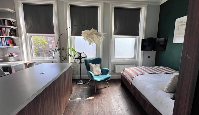 Cozy London Apartment With Great Location