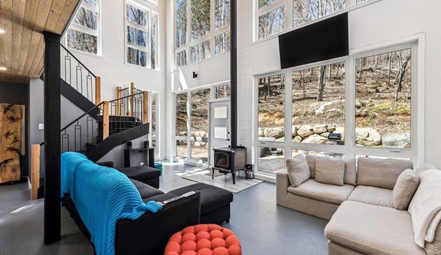 Cozy, luminous and charming retreat