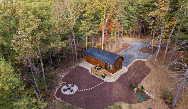Cozy Luray Cabin w/Fire Pit, Grill, WiFi & More!