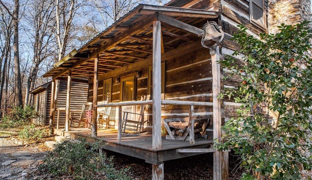 Cozy luxurious log cabin near the rocky river