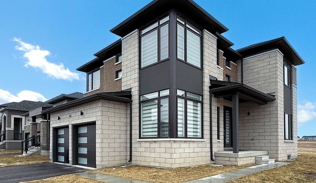 Cozy Luxury House in Wasaga Beach