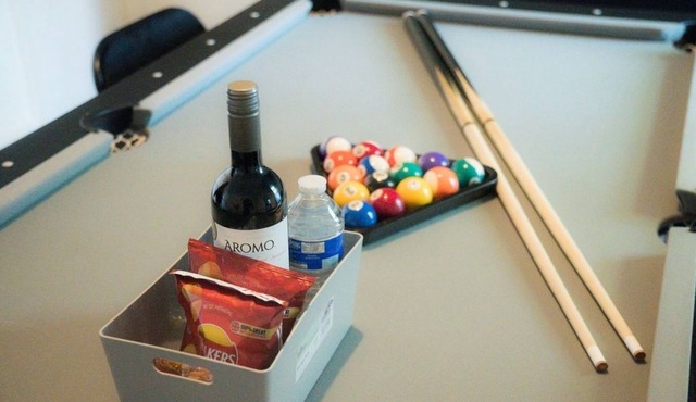 Cozy Manchester Retreat with 2 Bedrooms