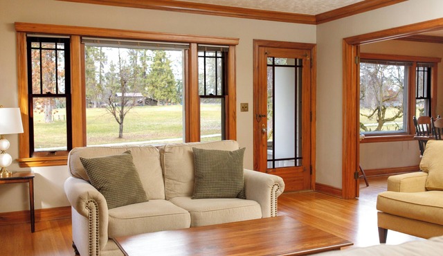 Cozy Manito Park Craftsman