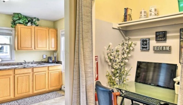 Cozy Marina Home, Pet Friendly, Free Parking, huge yard for pets and boats