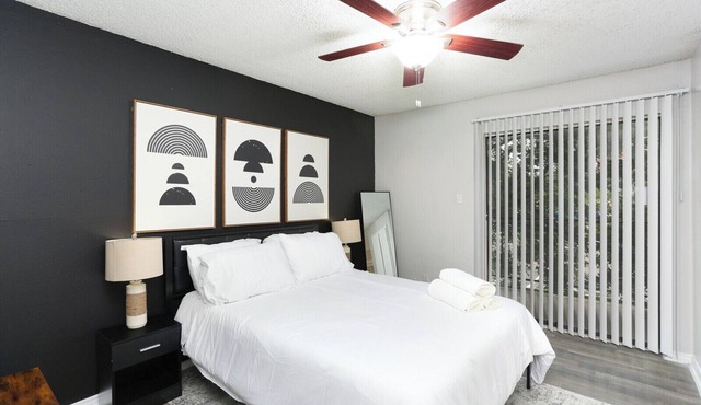 Cozy Medical Center Apartment