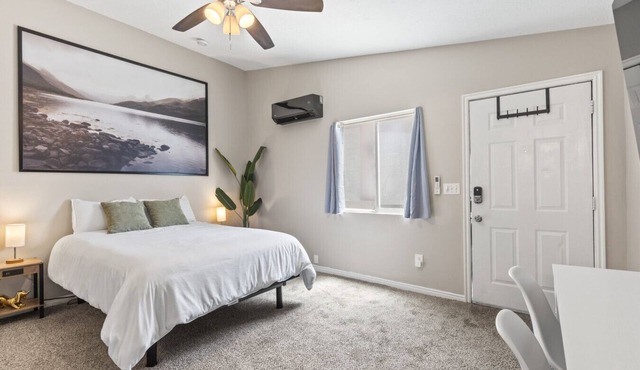 Cozy Millcreek Studio