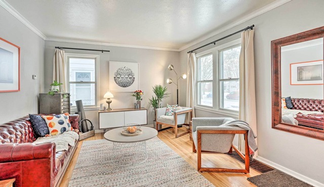 Cozy Minneapolis Cottage < 4 Mi to Downtown!