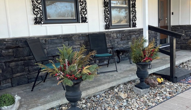 COZY Minutes to Weston, World Cup, other Kansas City venues.