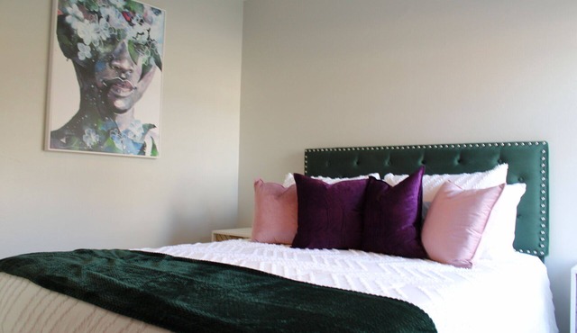Cozy Miramar Townhome! Perfect for families and business travelers