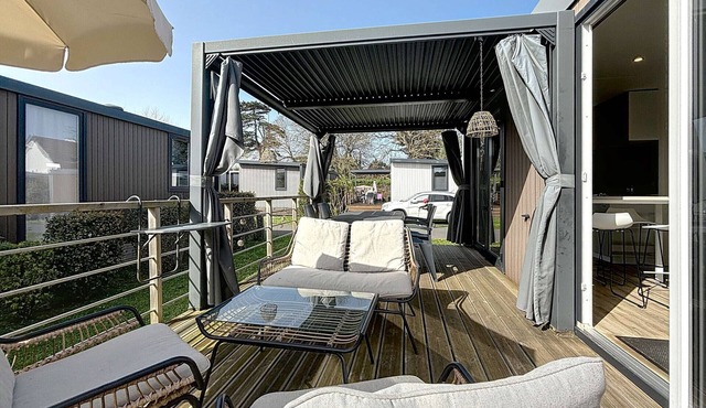 Cozy Mobile Home, 4p, 200m to Beach, Pool, Fitness, Parking