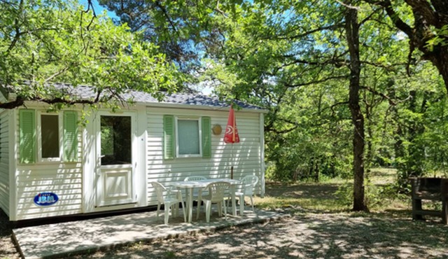 Cozy mobile home with terrace - 4 guests
