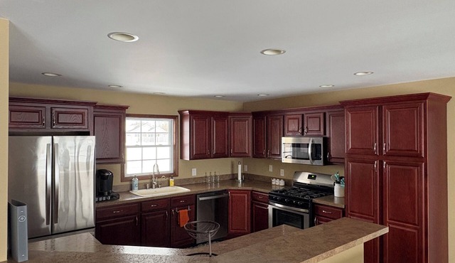 Cozy + Modern 3BR Home in Bradley, IL — Close to Kankakee & Bourbonnais!