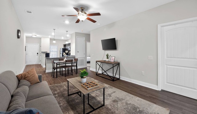 Cozy Modern Apartment in Savannah