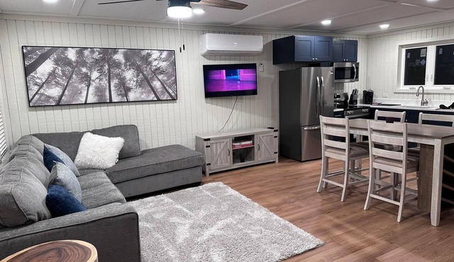 Cozy modern cabin in the woods