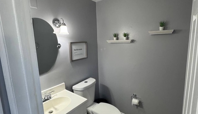 Cozy, modern charming 3-bedroom townhome close to Rt 73, Rt 70, I 95 and I 295