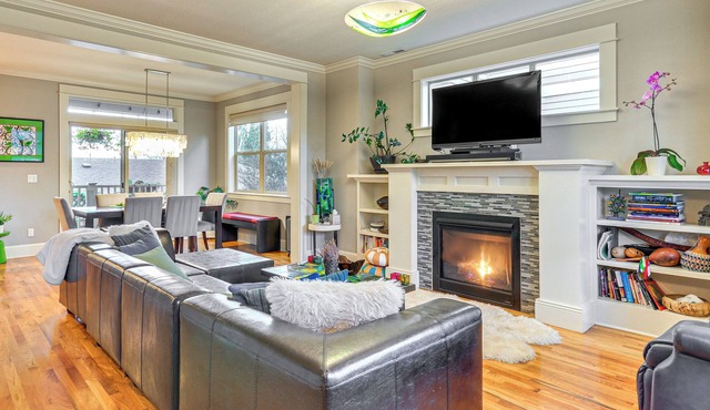 Cozy Modern Craftsman in North Portland