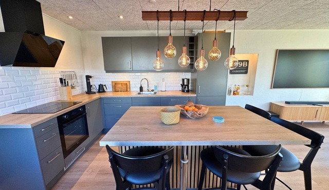 Cozy & Modern Living in Central Odense