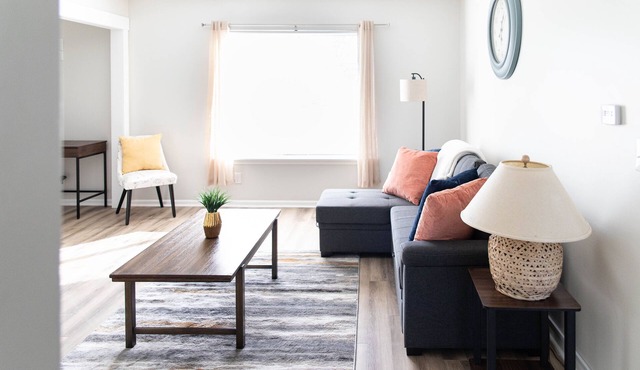Cozy modern midterm stay/medical discount/fastWiFi