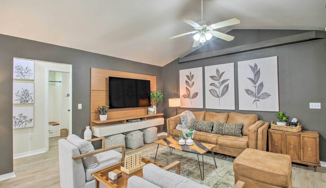 Cozy-Modern Pensacola Home: Large Yard, Grill