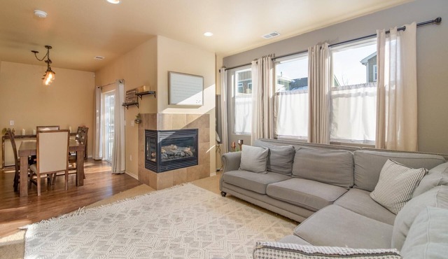 Cozy, Modern Retreat Near Downtown Fort Collins with Unique Amenities!