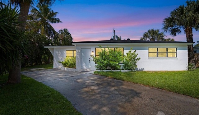 COZY MODERN RETREAT - EAST BOCA