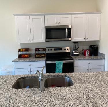 Cozy modern retreat 20 minutes from Downtown dallas Spacious fresh